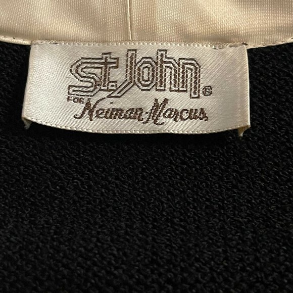 St John Neiman Marcus Women Formal Top 8 Satin Santana Knit Vintage Shoulder Pad - Picture 2 of 12